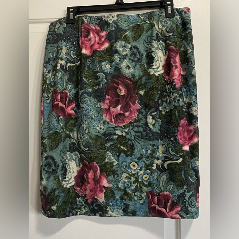 JJill floral pencil skirt, size medium